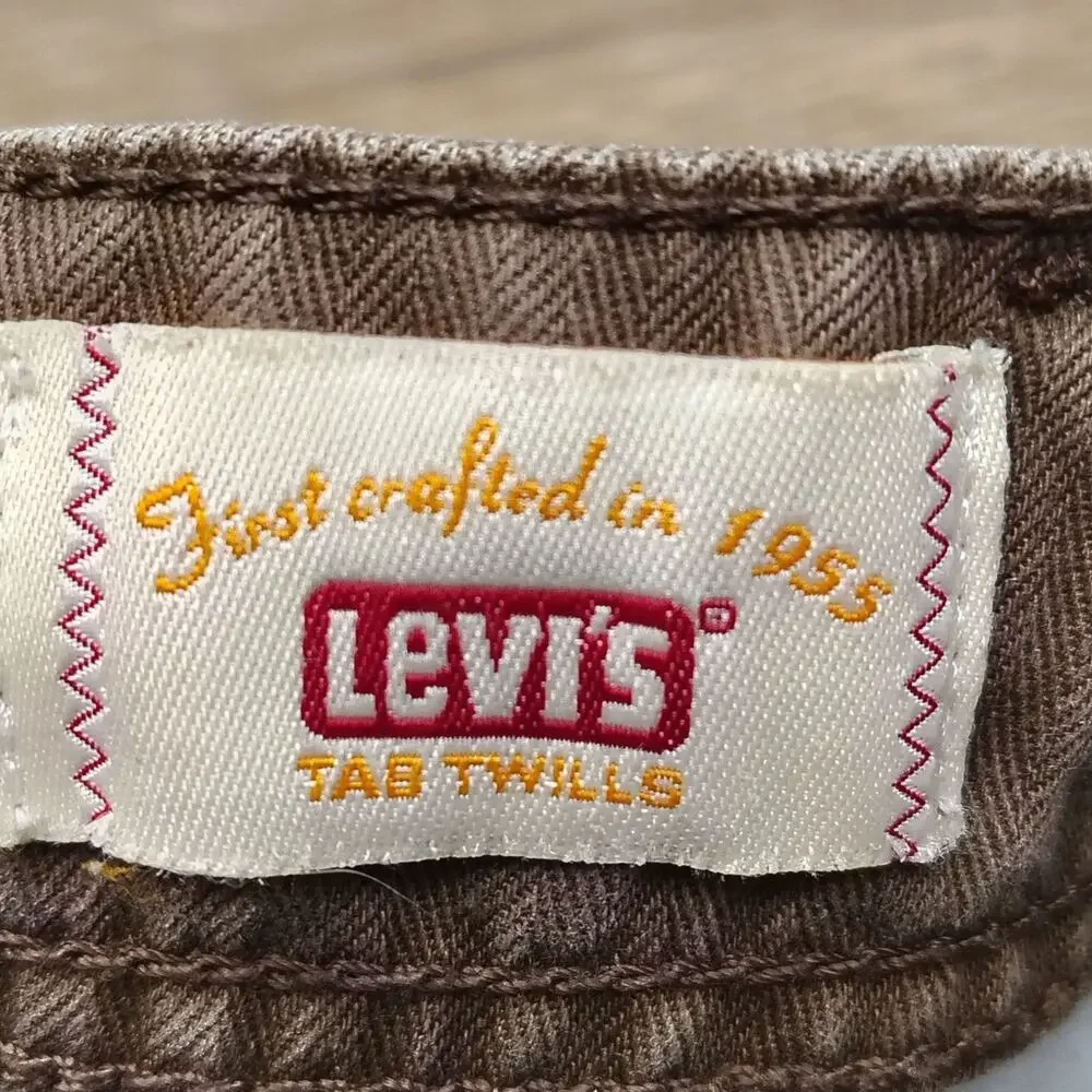 Levis levis tab